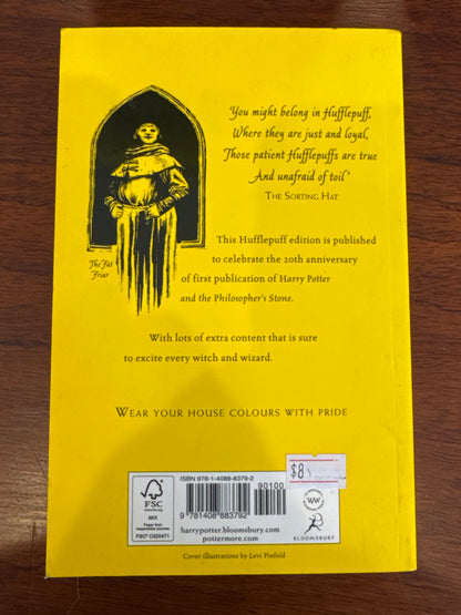 Harry Potter & the Philosopher's stone. J.K. Rowling.
