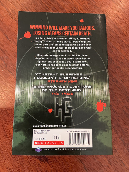 Hunger games. Suzanne Collins. 2009.