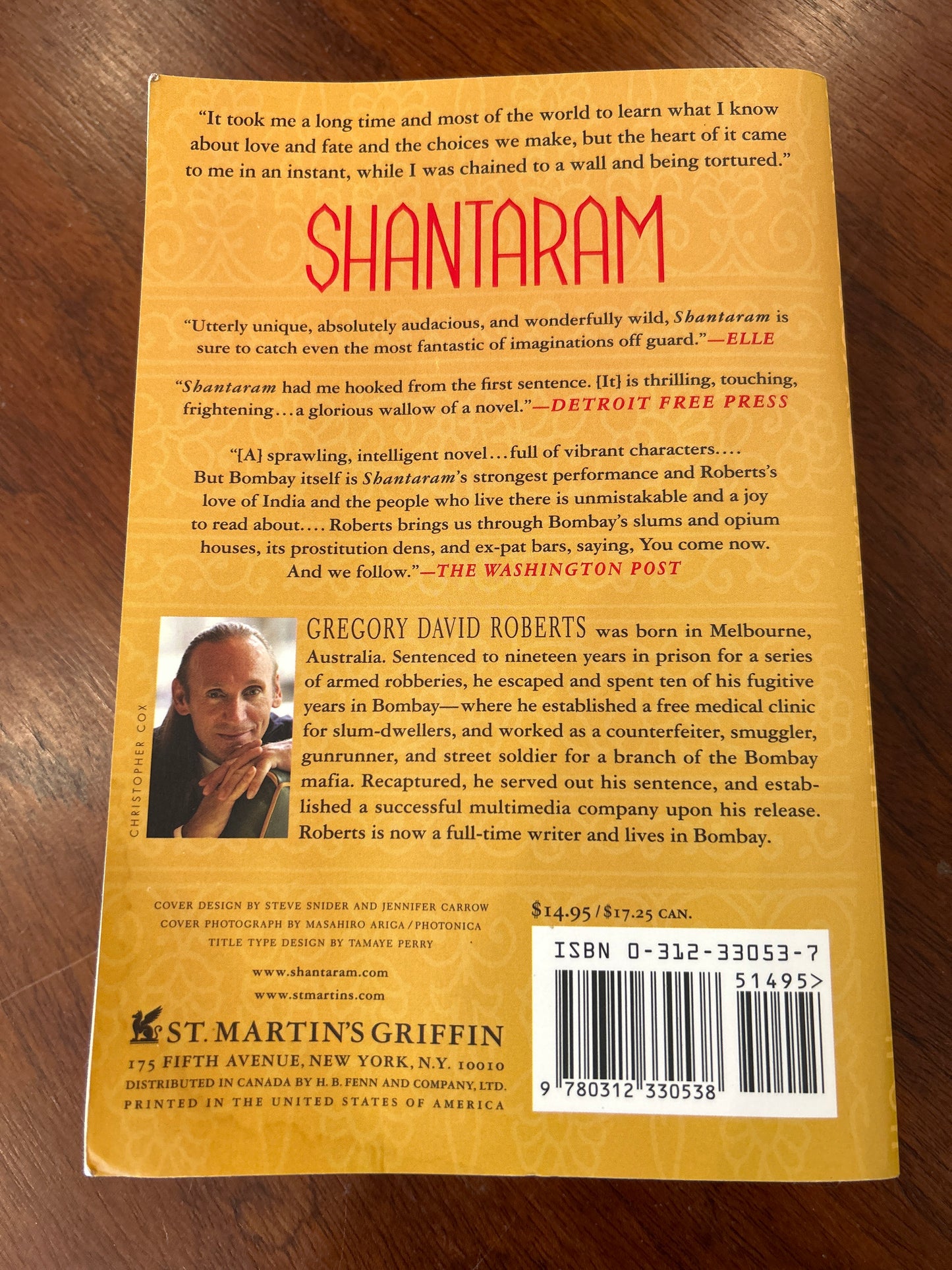 Shantaram. Gregory David Roberts. 2003.