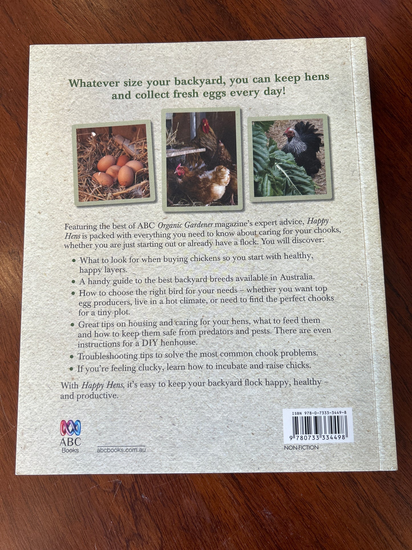 Happy hens: all you need to know to keep your chooks healthy and content. Organic Gardener Magazine. 2015.