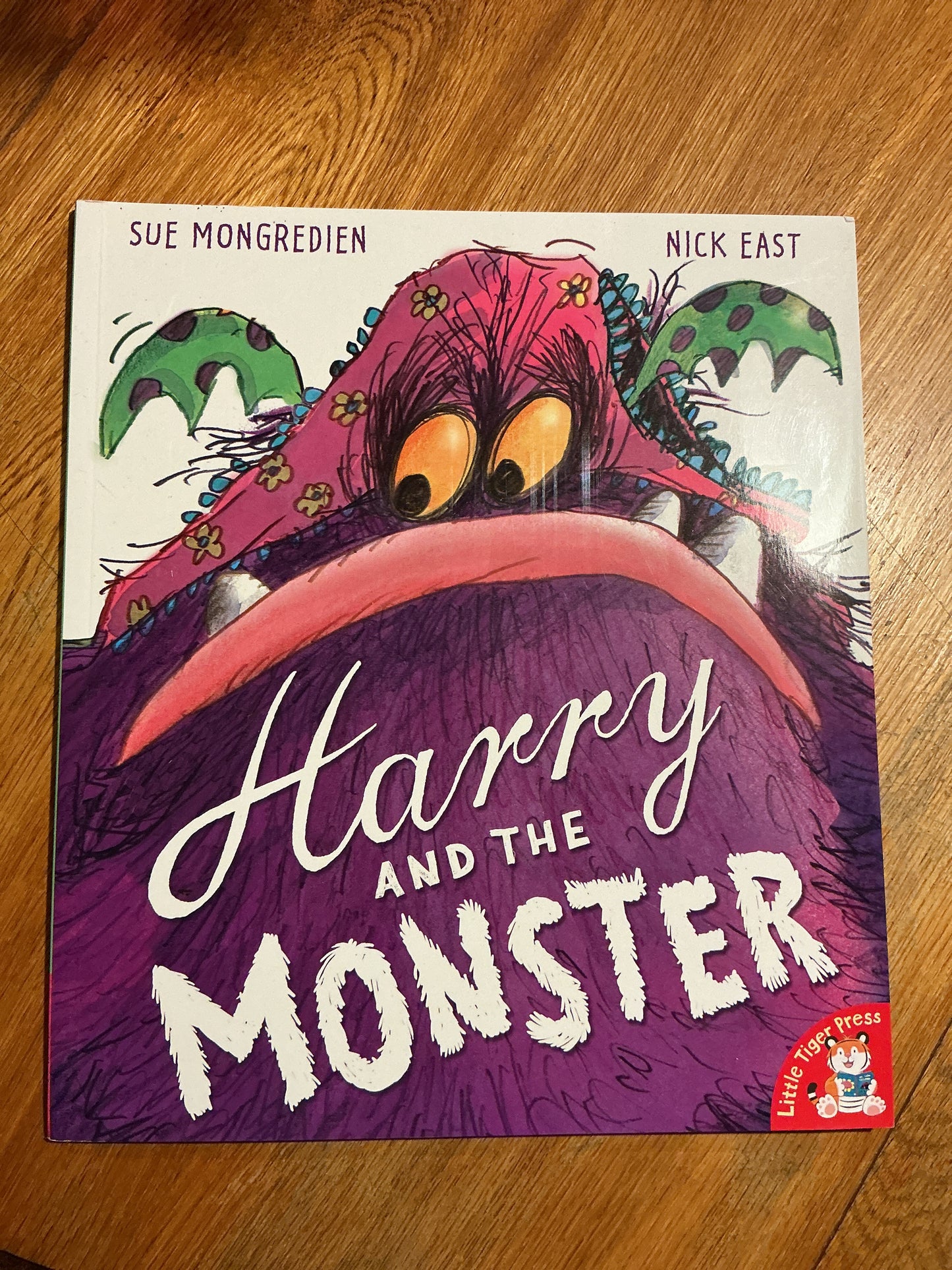 Harry and the monster. Sue Mongredien and Nick West. 2014.
