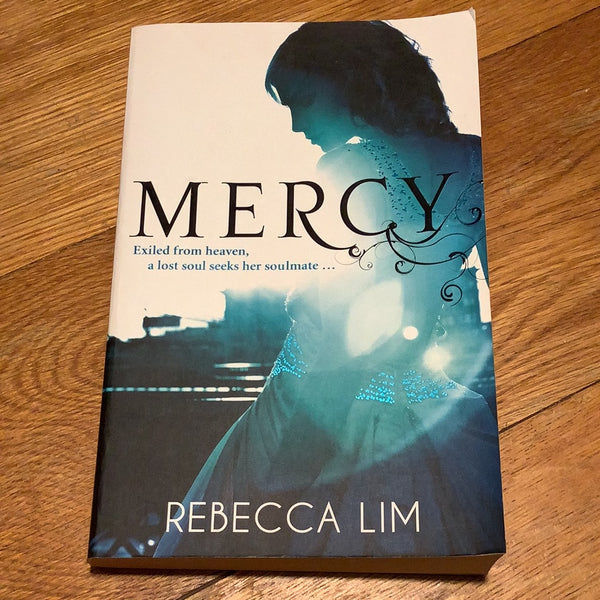 Mercy. Rebecca Lim. 2010.