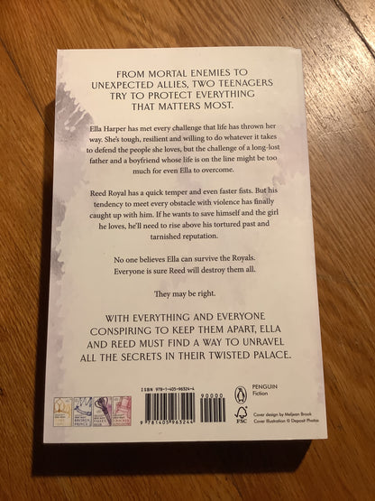 Twisted palace. Erin Watt. 2023.