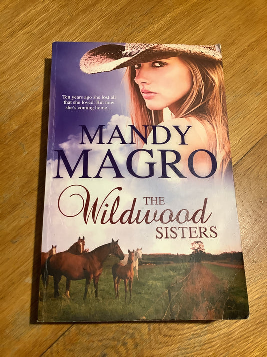Wildwood sisters. Mandy Magro. 2015.