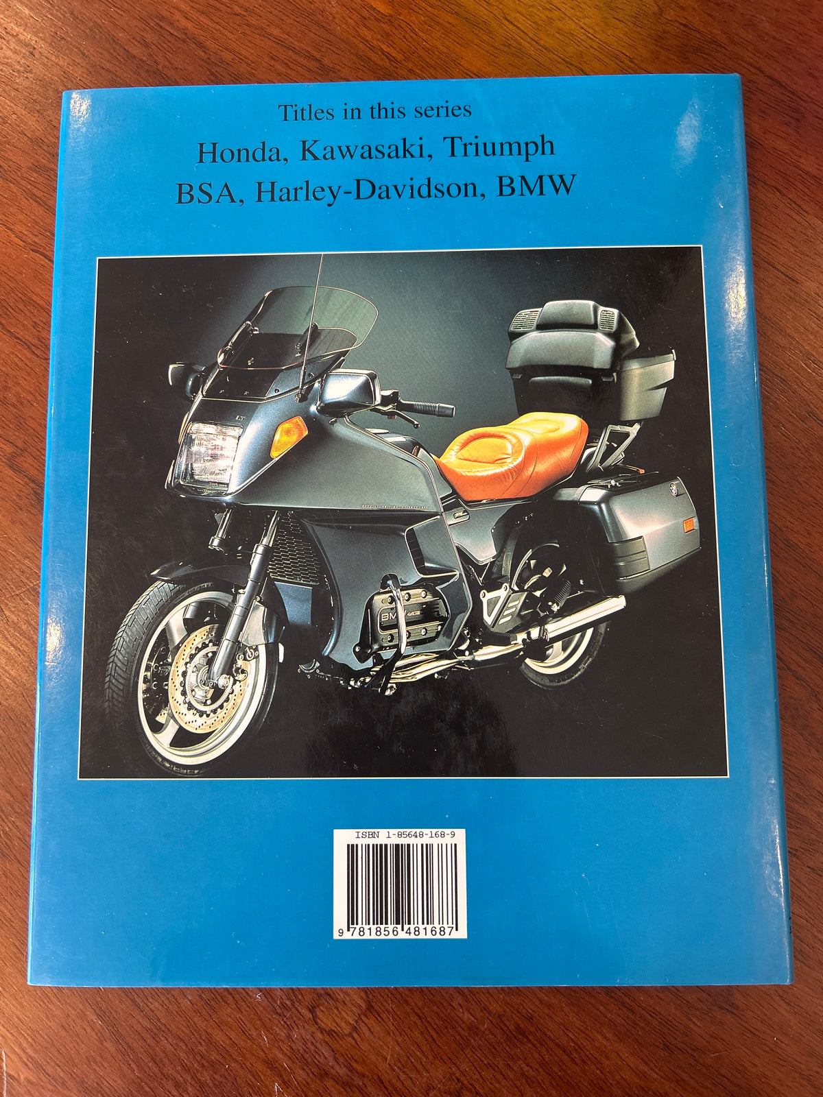 Illustrated history of BMW motorcycles. Roy Bacon. 1995.