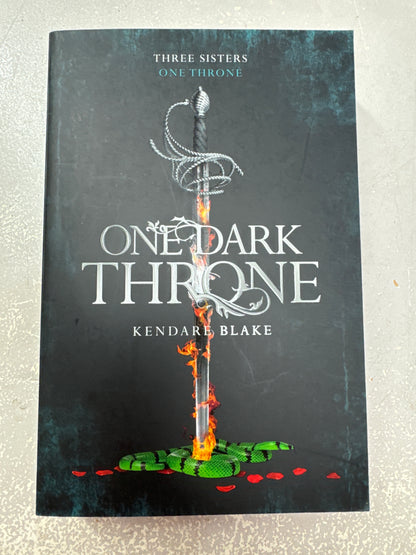 One dark throne. Kendare Blake. 2017.