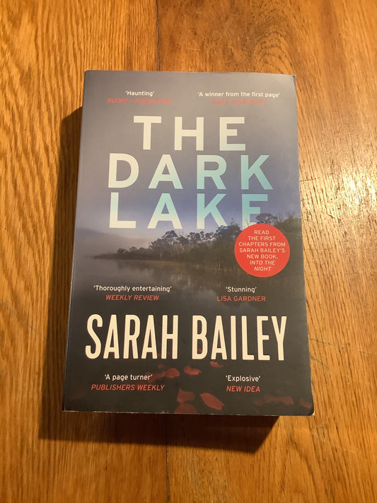 Dark lake. Sarah Bailey. 2018.