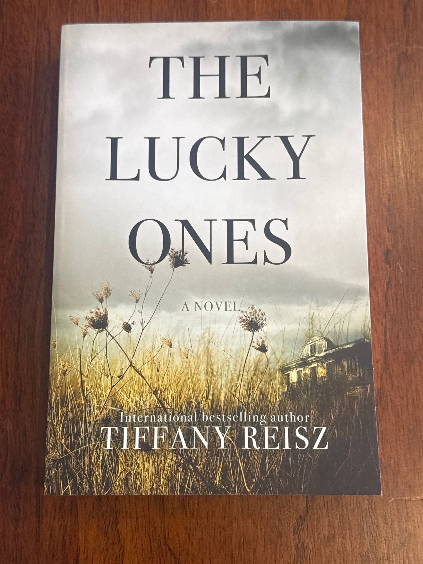 Lucky ones. Tiffany Reisz. 2018.