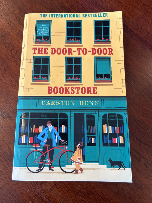 Door-to-door bookstore. Carsten Henn. 2023.