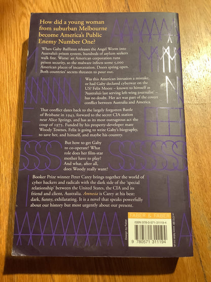 Amnesia. Peter Carey. 2014.
