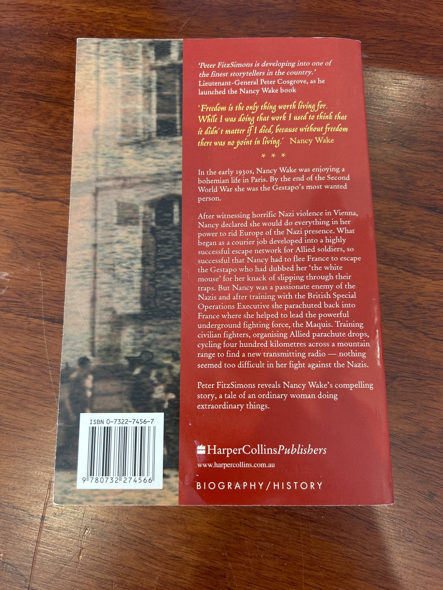 Nancy Wake: a biography of our greatest war heroine. Peter Fitzsimons. 2002.