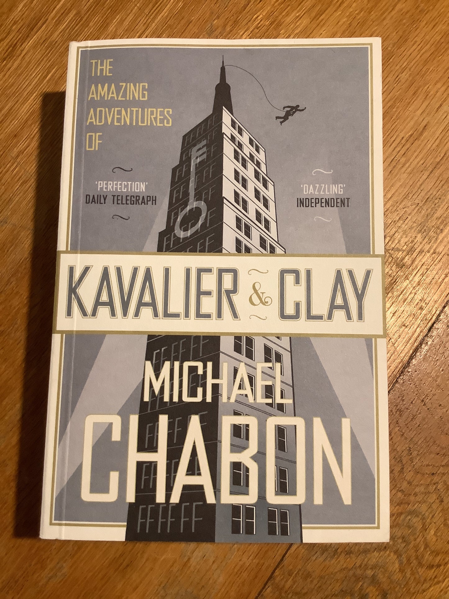 Amazing adventures of Kavalier & Clay. Michael Chabon. 2010.