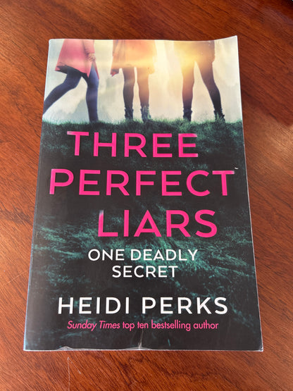 Three perfect liars. Heidi Perks. 2020