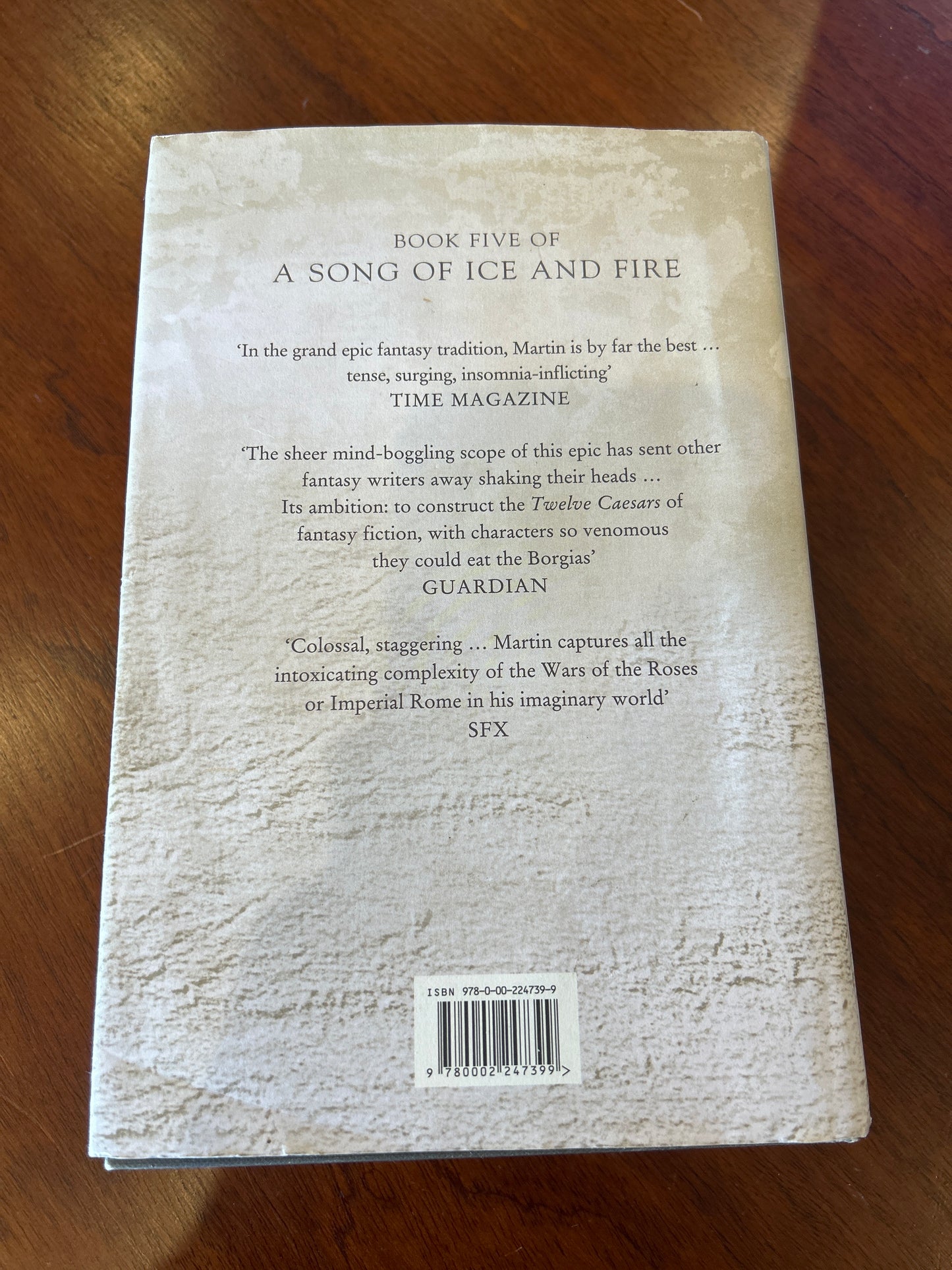 Dance with dragons. George R. R. Martin. 2011.