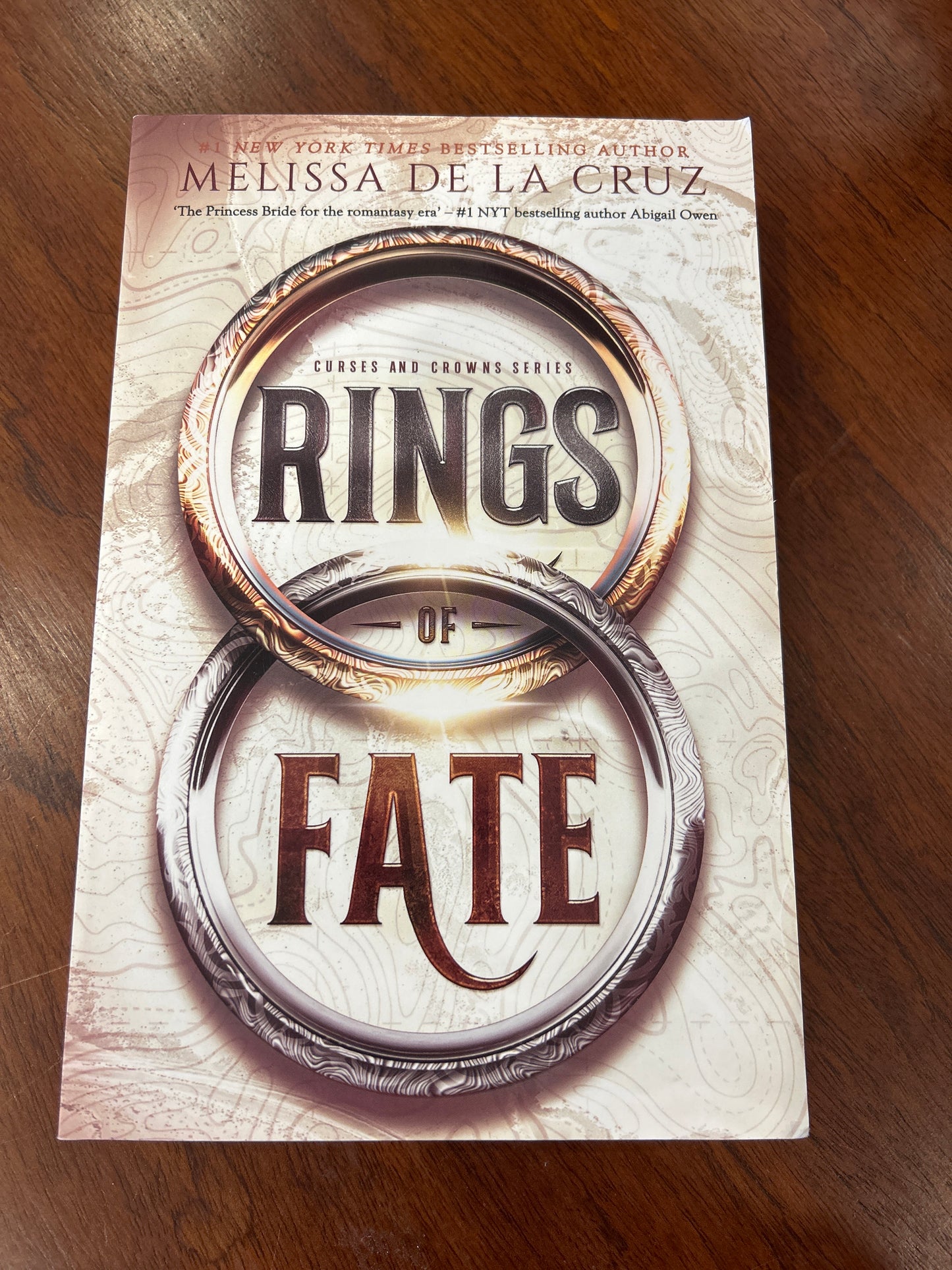 Rings of fate. Melissa De La Cruz. 2026.