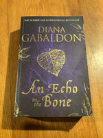 An Echo in the bone. Diana Gabaldon. 2009.