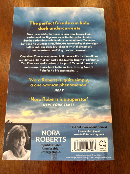 Under currents. Nora Roberts. 2019.