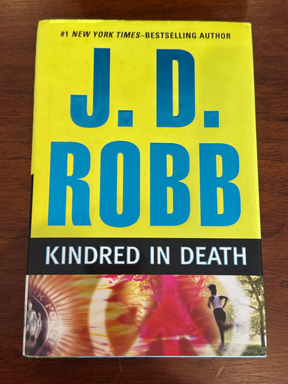 Kindred in death. J.D. Robb. 2009.
