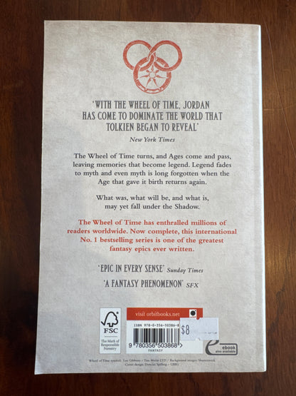 Fires of heaven. Robert Jordan. 2014.