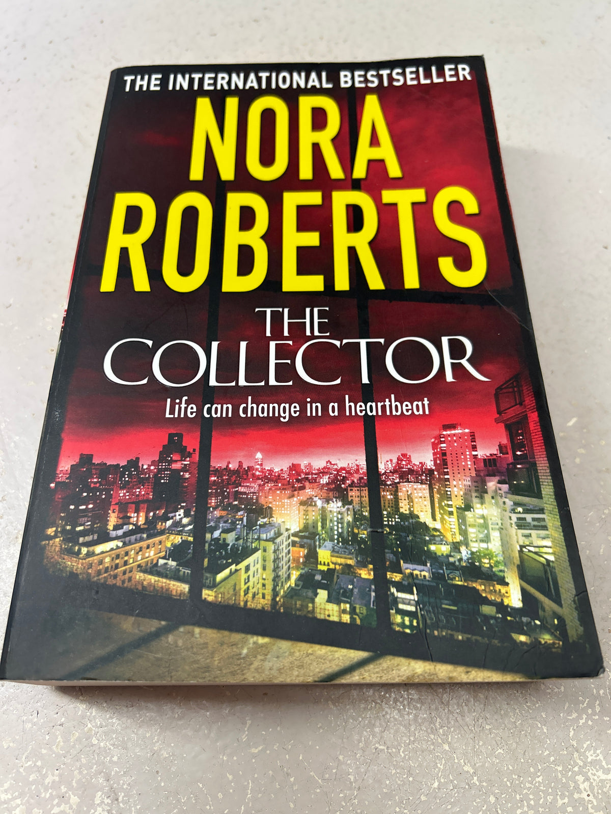 Collector. Nora Roberts. 2014.