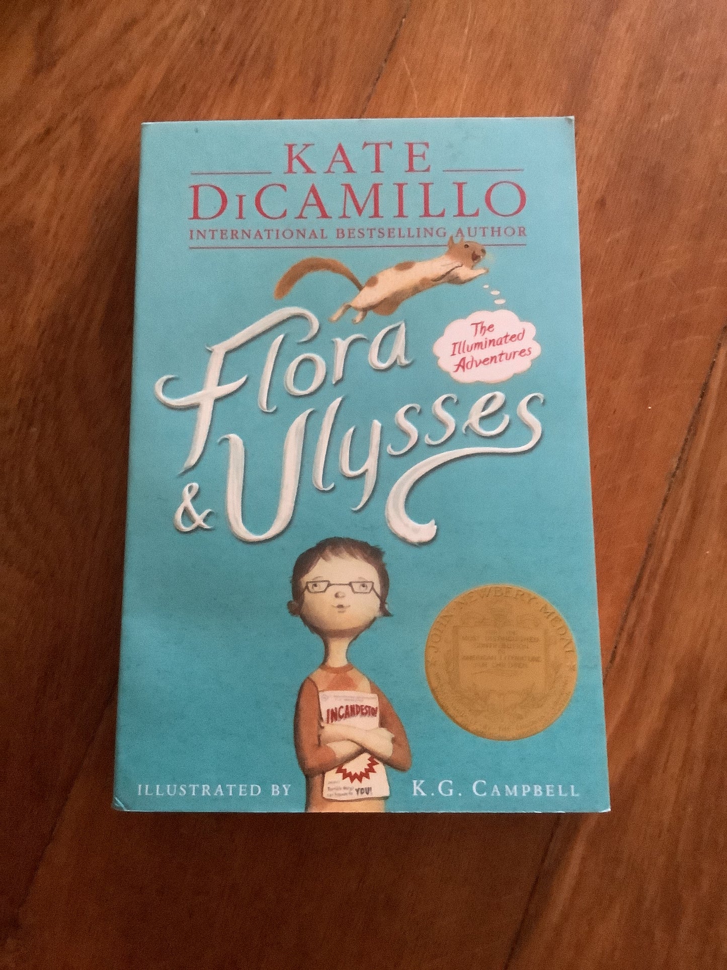 Flora & Ulysses: the illuminated adventures. Kate DiCamillo. 2014.