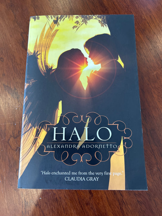 Halo. Alexandra Adornetto. 2011.