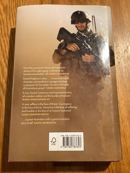 Courage under fire. Daniel Keighran & Tony Park. 2020.