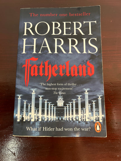 Fatherland. Robert Harris. 2022.