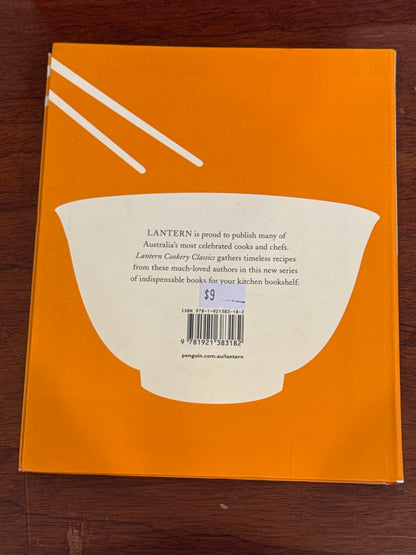 Lantern Cookery Classics Kylie Kwong. 2012.