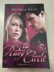 Ruby circle. Richelle Mead. 2015.