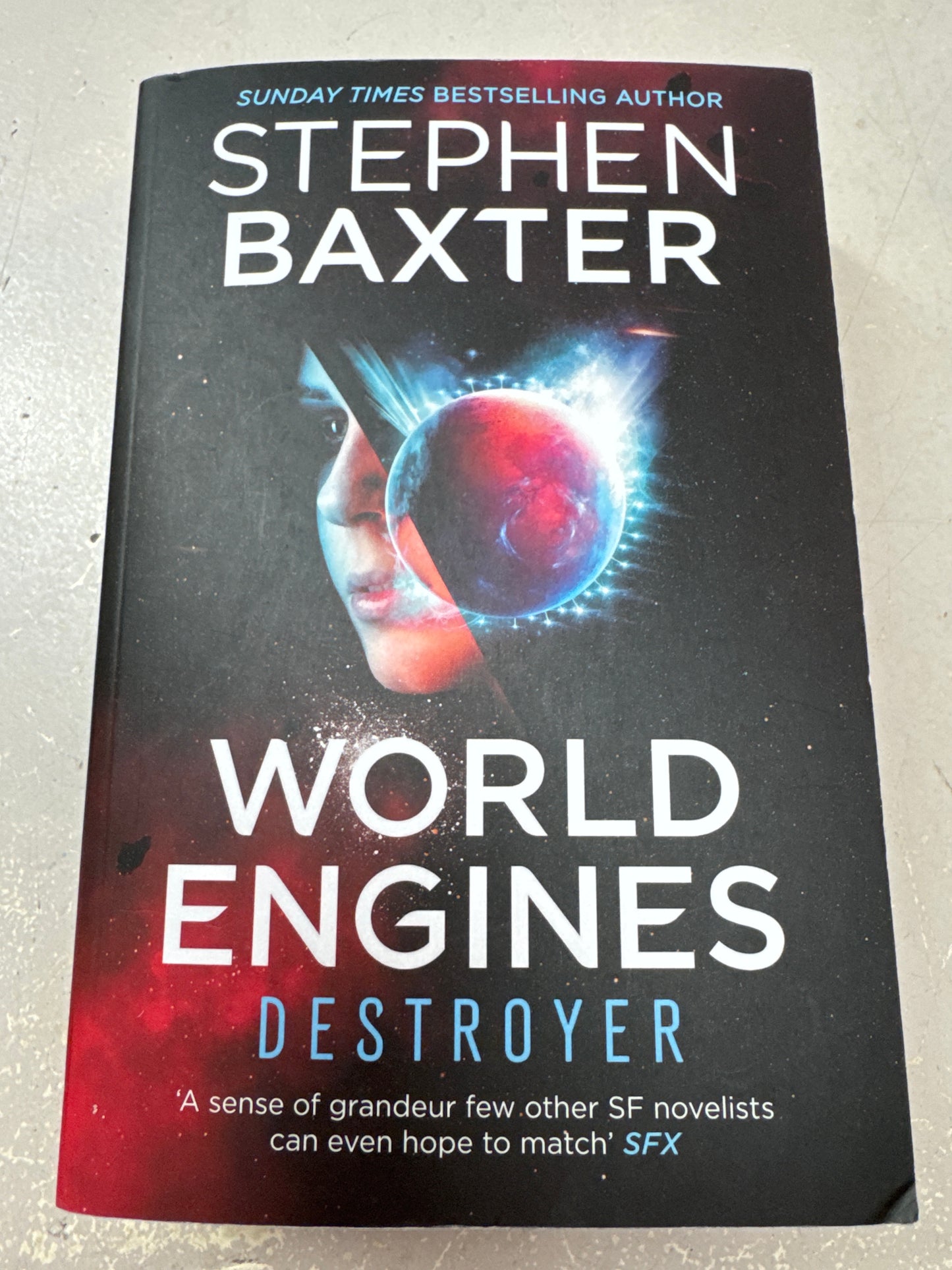 World Engines Destroyer. Stephen Baxter. 2020.