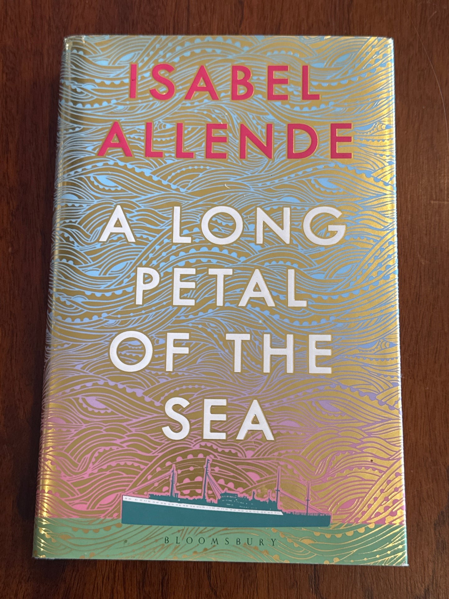 Long petal of the sea. Isabel Allende. 2020.