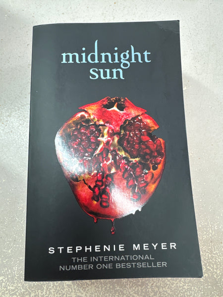 Midnight sun. Stephenie Meyer. 2020.