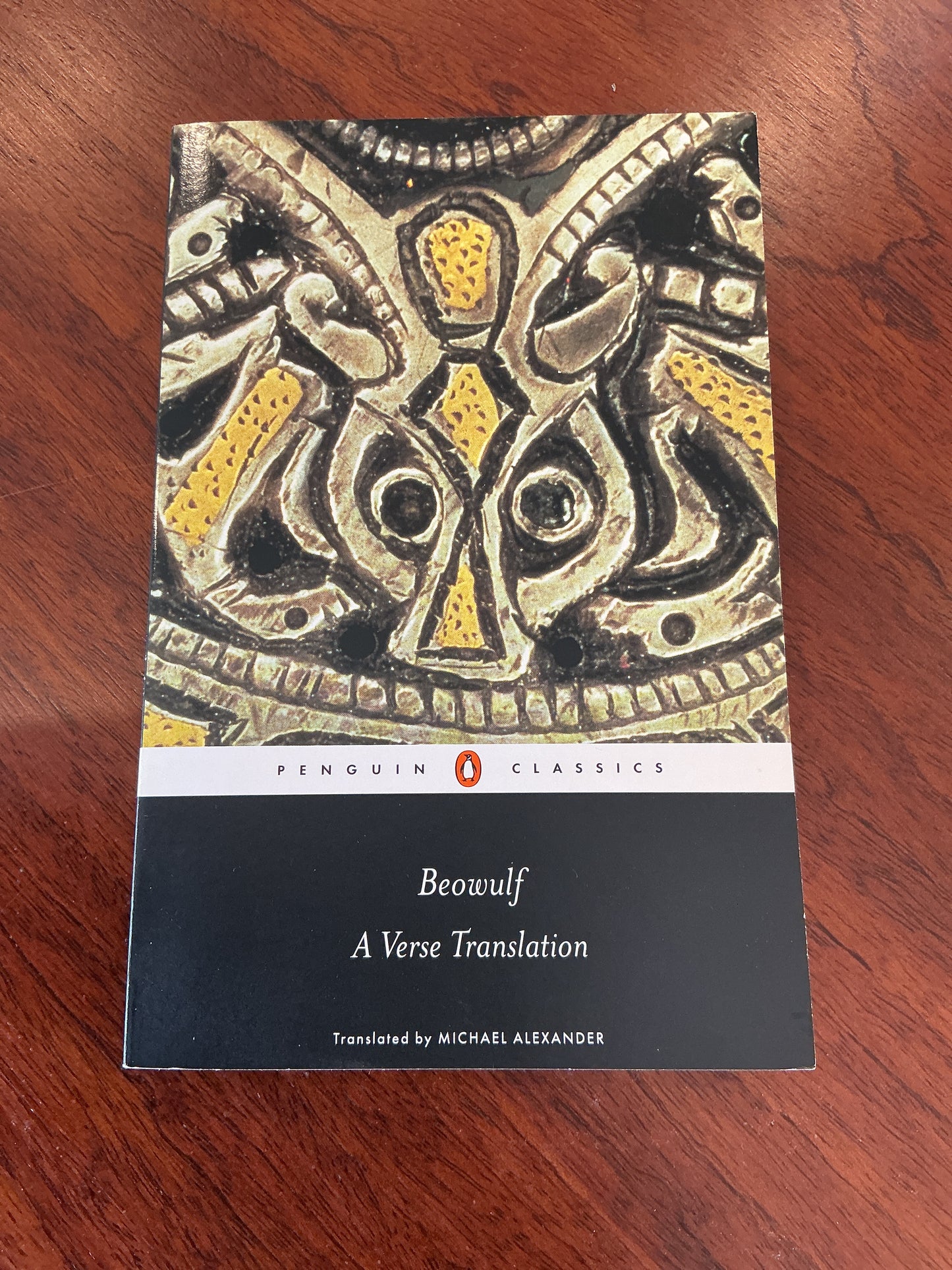 Beowulf: a verse translation. Michael Alexander. 2003.