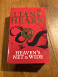 Heaven's net is wide. Lian Hearn. 2008.