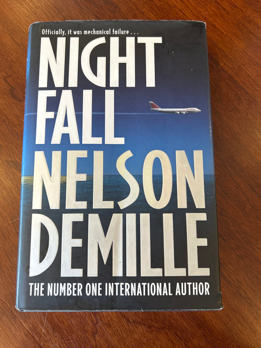 Night fall. Nelson DeMille. 2004.