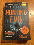 Hunting evil. Chris Carter. 2019.