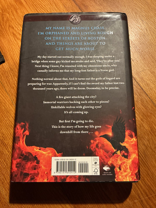 Magnus Chase and the sword of summer. Rick Riordan. 2015.