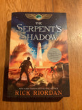 Serpent’s shadow. Rick Riordan. 2013.