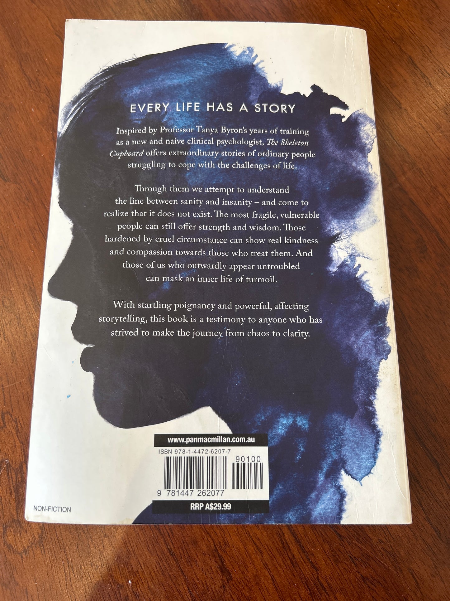Skeleton cupboard: the making of a clinical psychologist. Tanya Byron. 2014.