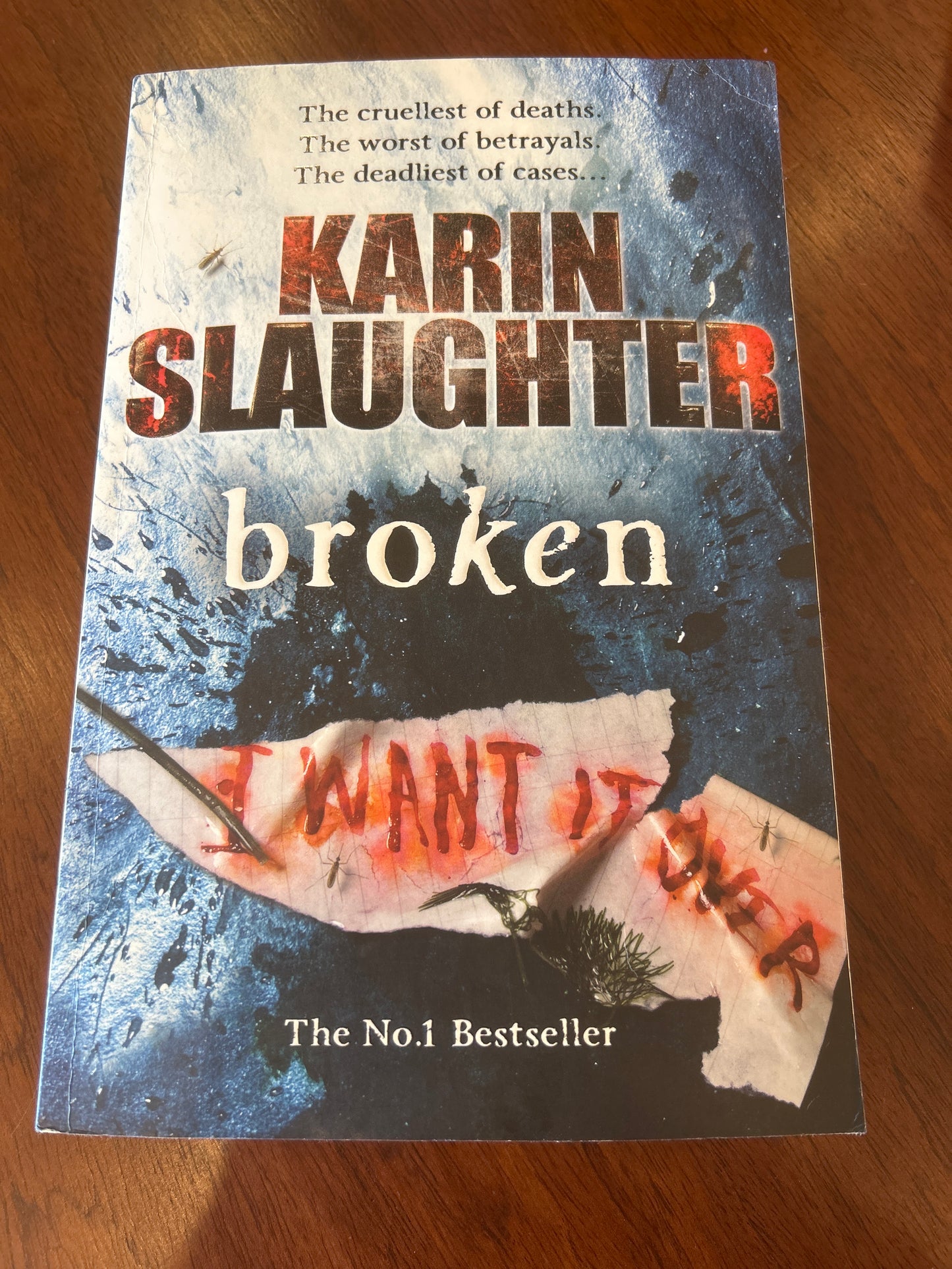 Broken. Karin Slaughter. 2010.