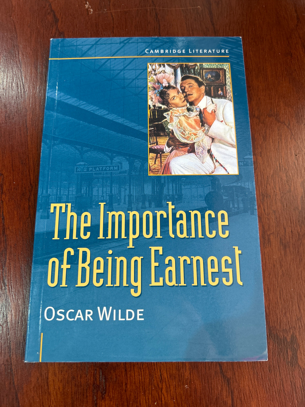 Importance of being earnest. Oscar Wilde. 2014.