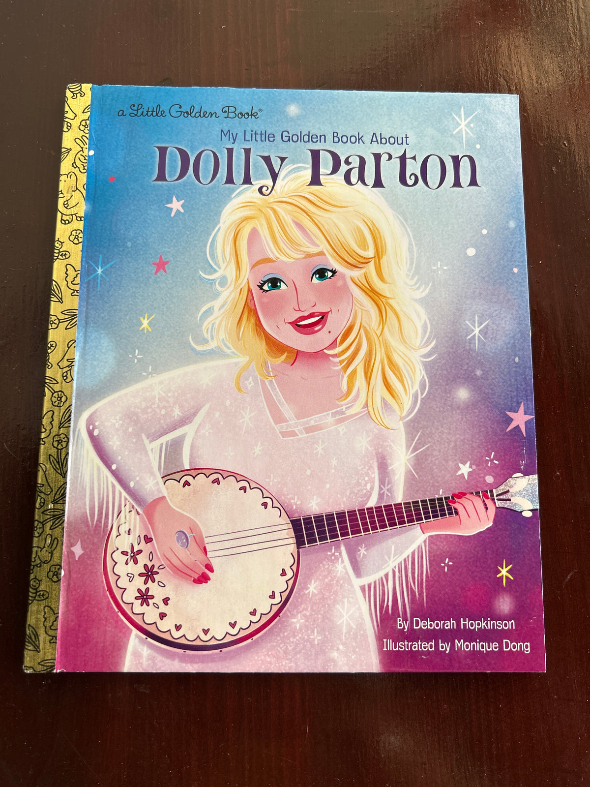 Dolly Parton. Deborah Hopkinson.  2021.