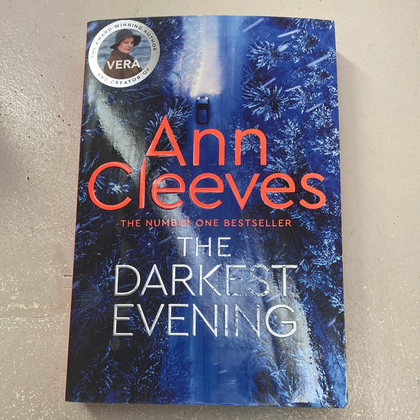 Darkest evening. Ann Cleeves. 2020.