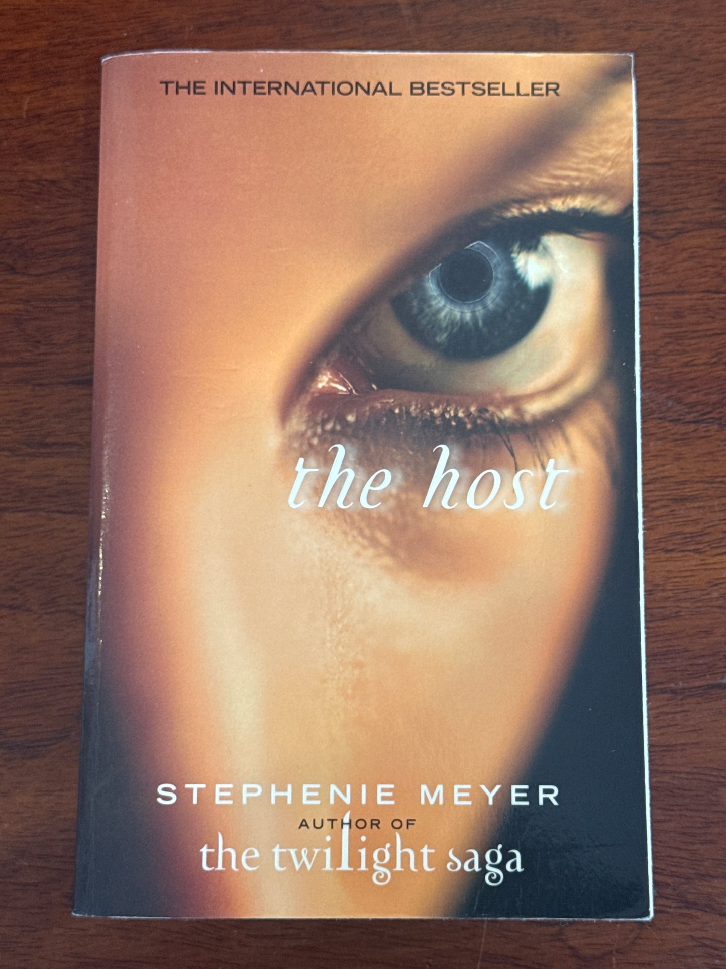 The Host. Stephenie Meyer. 2009.