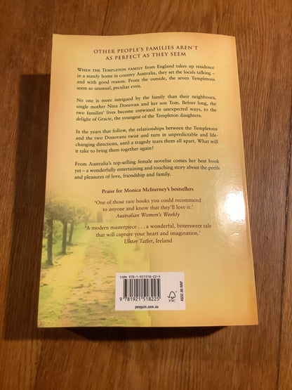 At home with the Templetons. Monica McInerney. 2010.