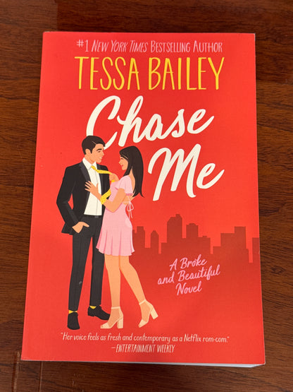 Chase me. Tessa Bailey. 2023.