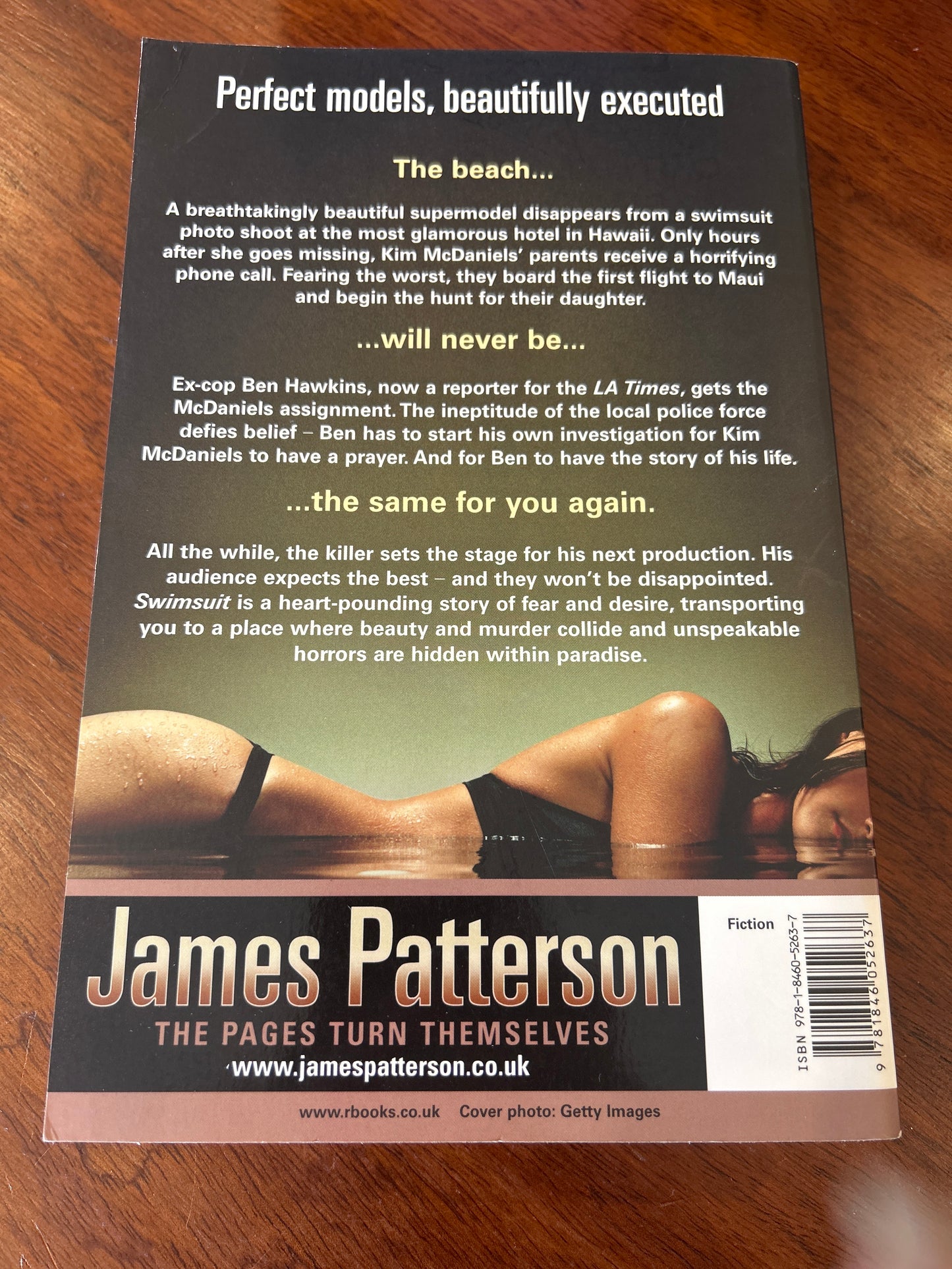 Swimsuit. James Patterson & Maxine Paetro. 2009.