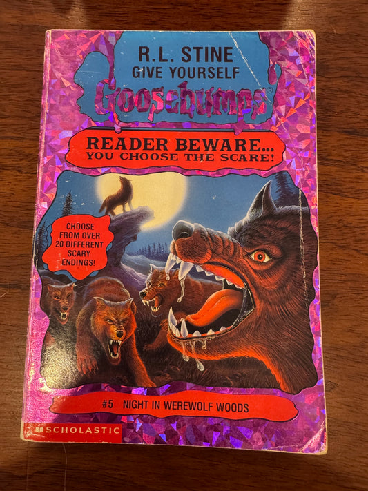 Goosebumps #5 Night in Werewolf Woods. R.L. Stine. 1996.