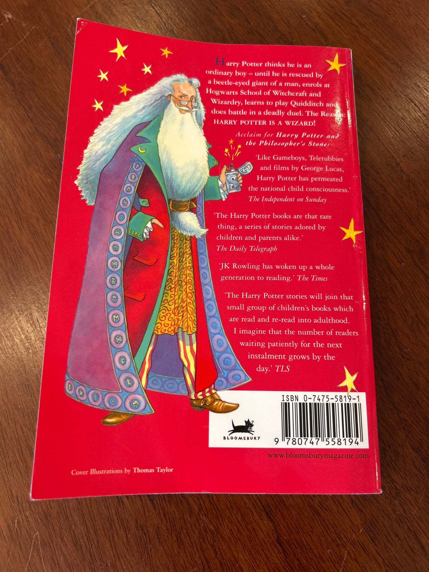 Harry Potter & the Philosopher's stone. J.K. Rowling.